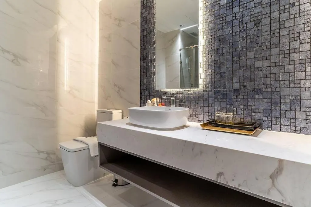 The Rixx Central @ Park Hyatt/Smarttv65In/Netflix Ho Chi Minh City Apartment